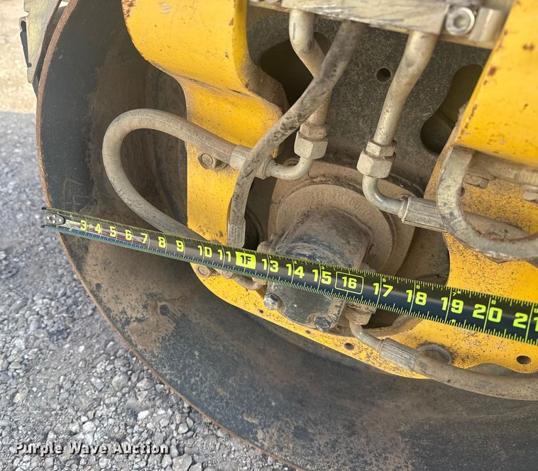 image for item DQ4168 2015 Bomag BW 120 SL double drum vibratory roller