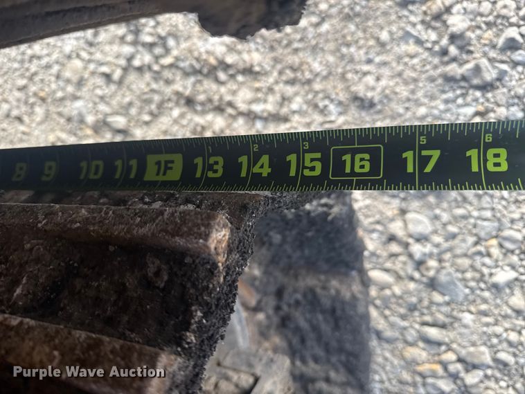 image for item DQ4169 Weiler P385 paver