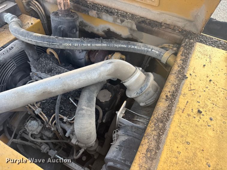 image for item DQ4169 Weiler P385 paver