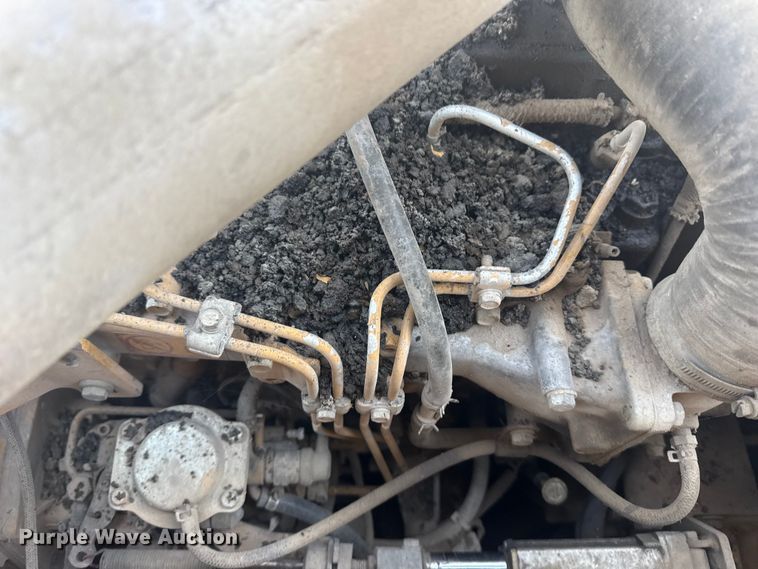 image for item DQ4169 Weiler P385 paver