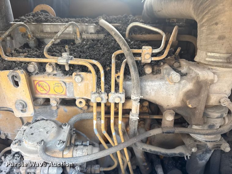 image for item DQ4169 Weiler P385 paver