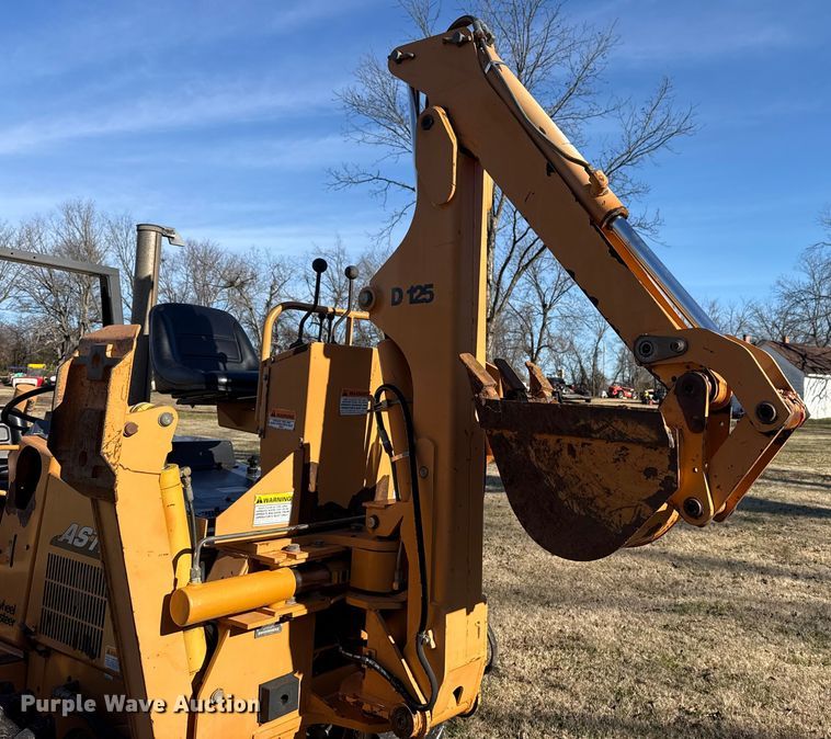 image for item DQ4177 2004 Astec RT660 trencher