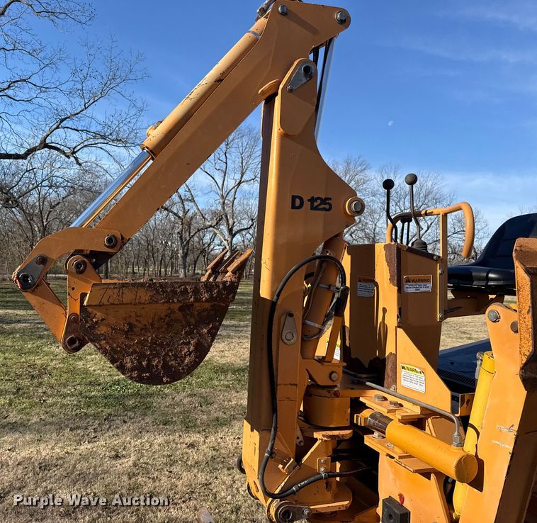 image for item DQ4177 2004 Astec RT660 trencher