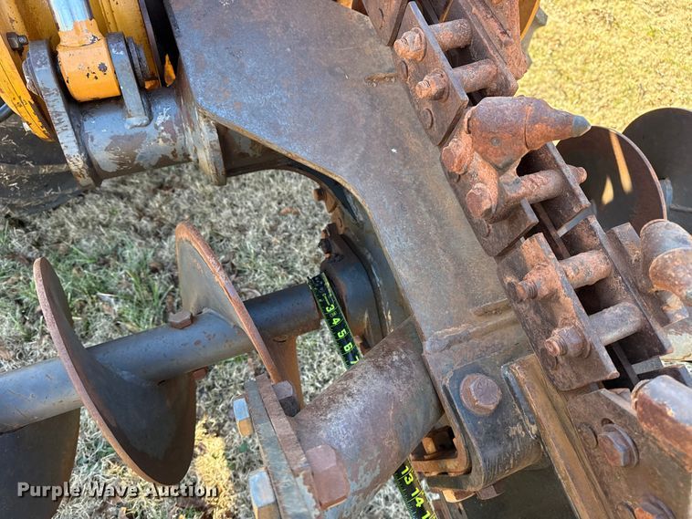 image for item DQ4177 2004 Astec RT660 trencher