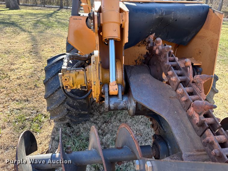 image for item DQ4177 2004 Astec RT660 trencher