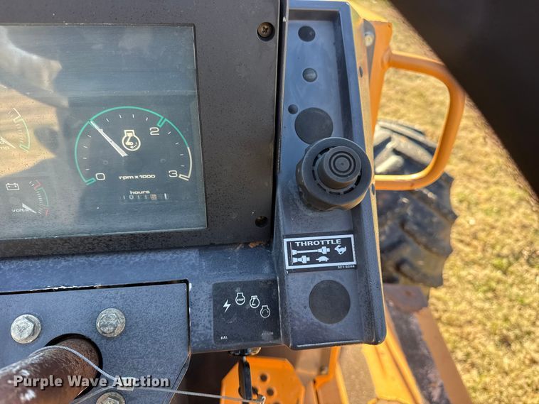 image for item DQ4177 2004 Astec RT660 trencher