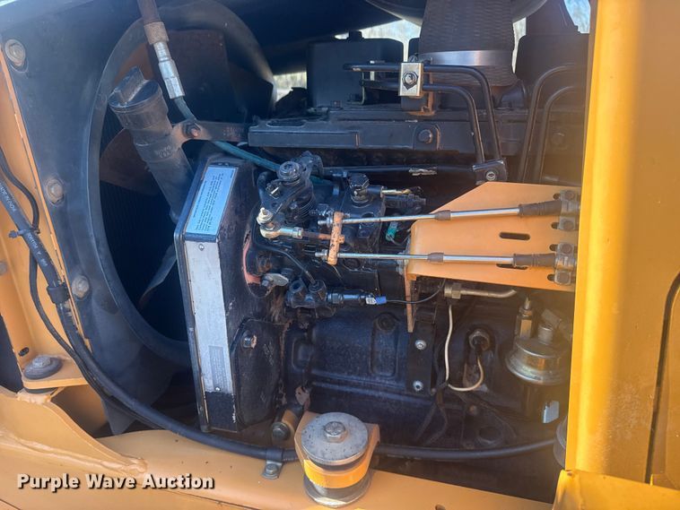 image for item DQ4177 2004 Astec RT660 trencher