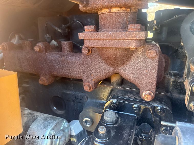 image for item DQ4177 2004 Astec RT660 trencher