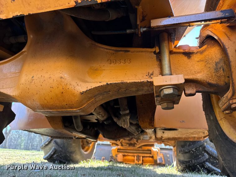 image for item DQ4177 2004 Astec RT660 trencher