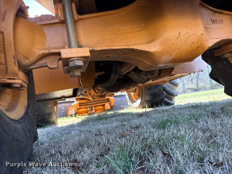 image for item DQ4177 2004 Astec RT660 trencher