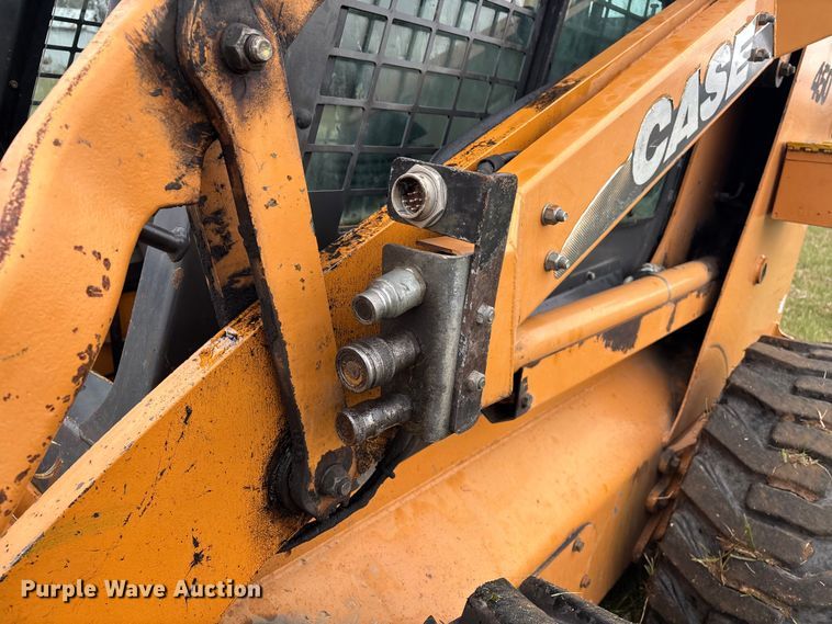 image for item DT0003 2007 Case 450 skid steer loader