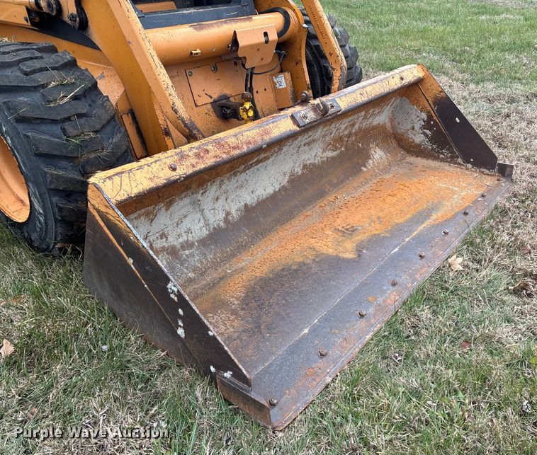 image for item DT0003 2007 Case 450 skid steer loader