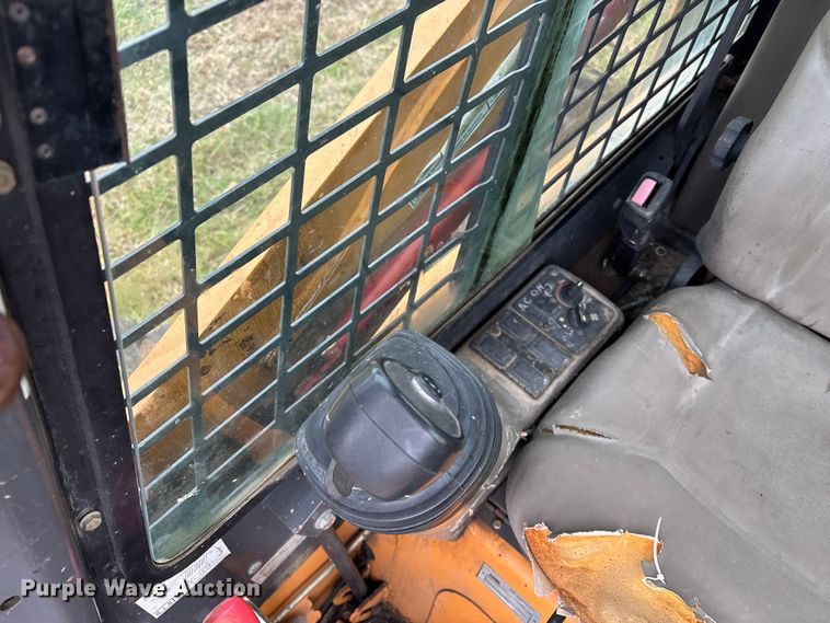 image for item DT0003 2007 Case 450 skid steer loader