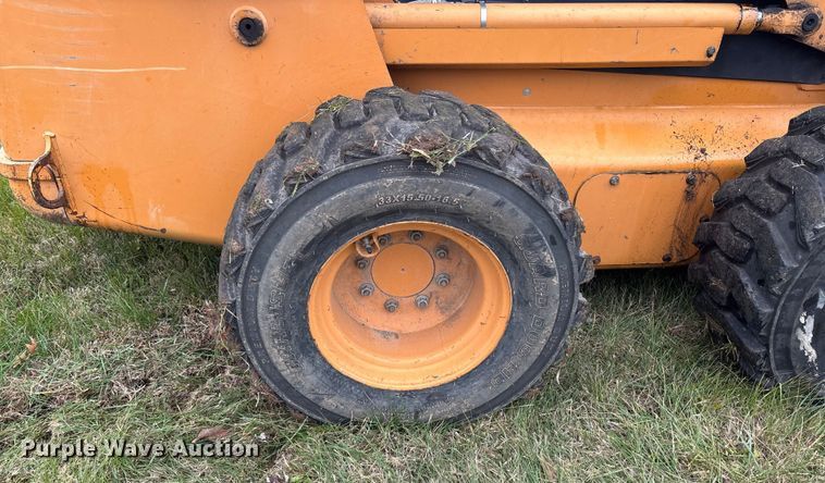 image for item DT0003 2007 Case 450 skid steer loader
