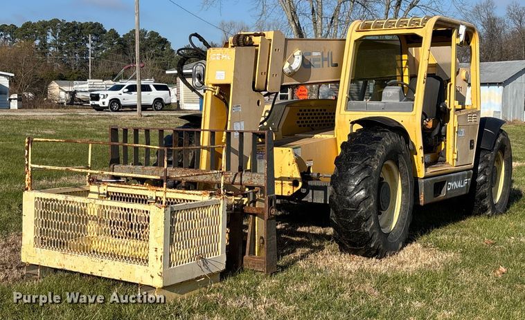 image for item DT0004 1998 Gehl DL-6H 40 telehandler