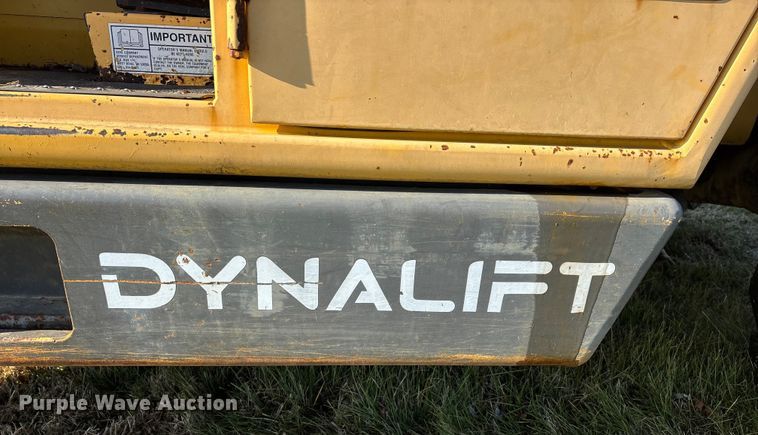 image for item DT0004 1998 Gehl DL-6H 40 telehandler