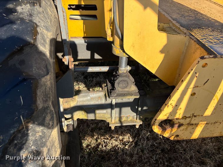 image for item DT0004 1998 Gehl DL-6H 40 telehandler