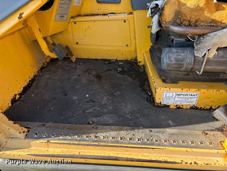 image for item DT0004 1998 Gehl DL-6H 40 telehandler