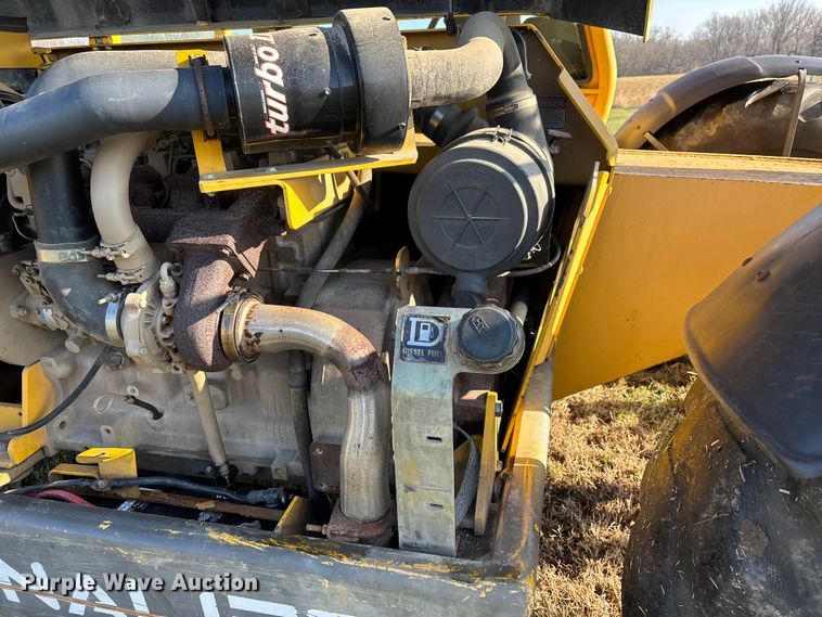 image for item DT0004 1998 Gehl DL-6H 40 telehandler