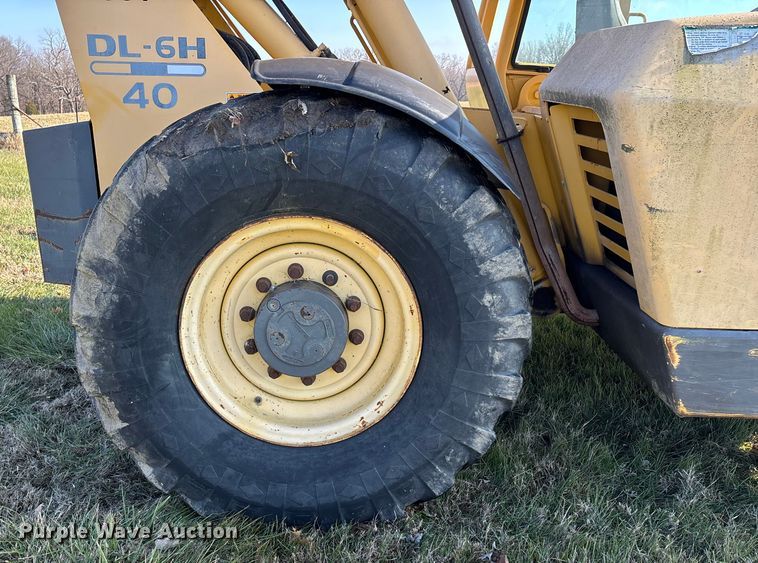 image for item DT0004 1998 Gehl DL-6H 40 telehandler