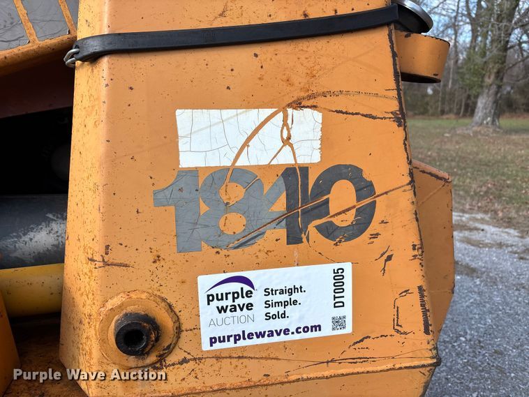 image for item DT0005 1990 Case 1840 skid steer loader