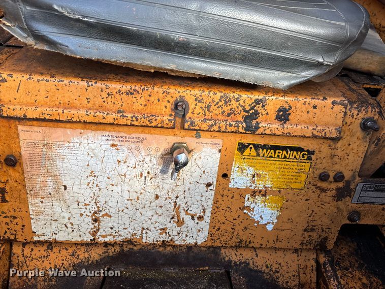 image for item DT0005 1990 Case 1840 skid steer loader