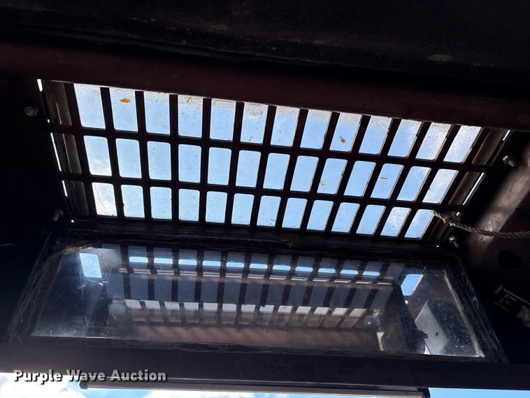 image for item DT0005 1990 Case 1840 skid steer loader