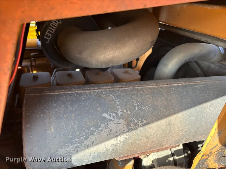 image for item DT0005 1990 Case 1840 skid steer loader