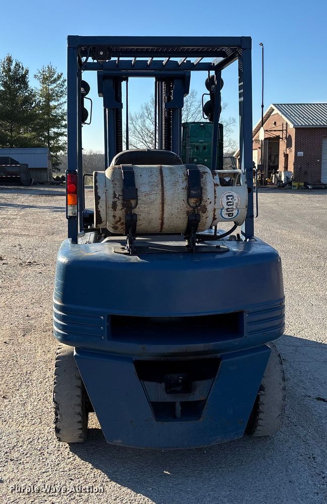 image for item DT0009 Komatsu FG25T 11 forklift