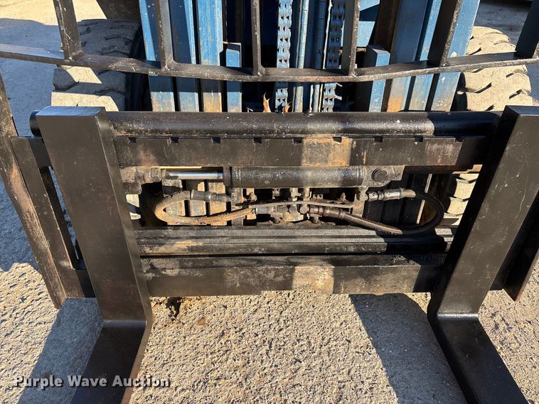 image for item DT0009 Komatsu FG25T 11 forklift