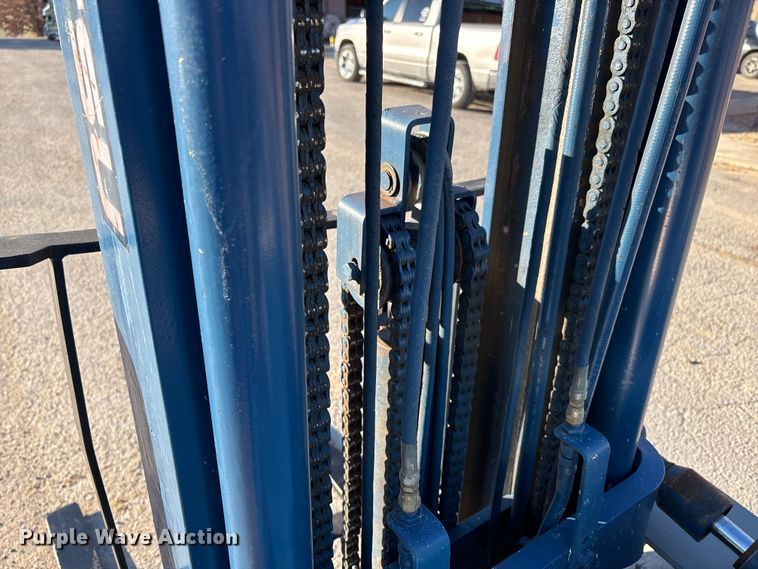 image for item DT0009 Komatsu FG25T 11 forklift