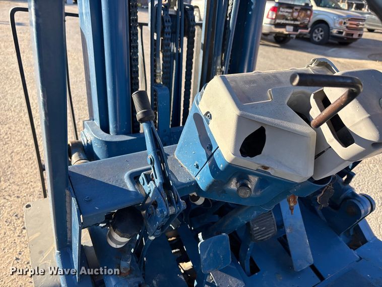 image for item DT0009 Komatsu FG25T 11 forklift