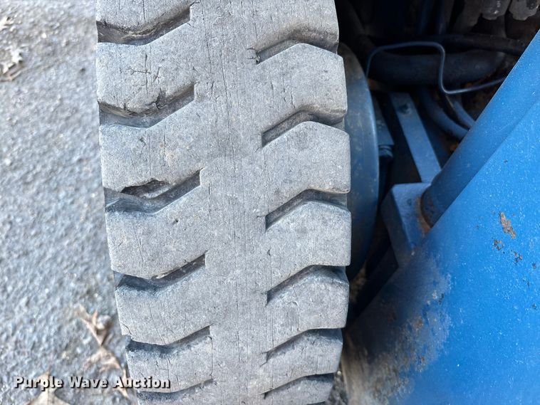 image for item DT0009 Komatsu FG25T 11 forklift