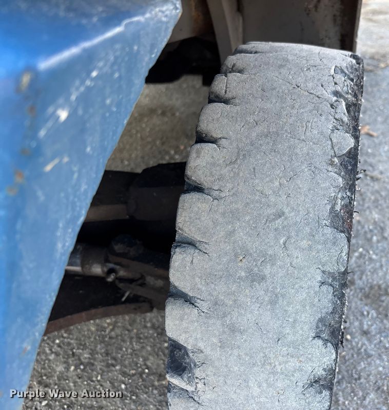 image for item DT0009 Komatsu FG25T 11 forklift