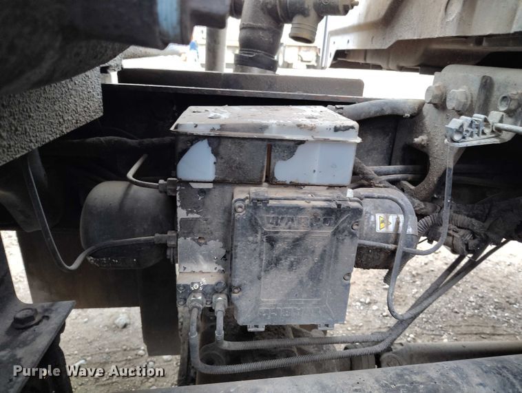 image for item DT0777 2007 International MA025 vacuum truck