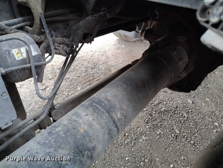 image for item DT0777 2007 International MA025 vacuum truck