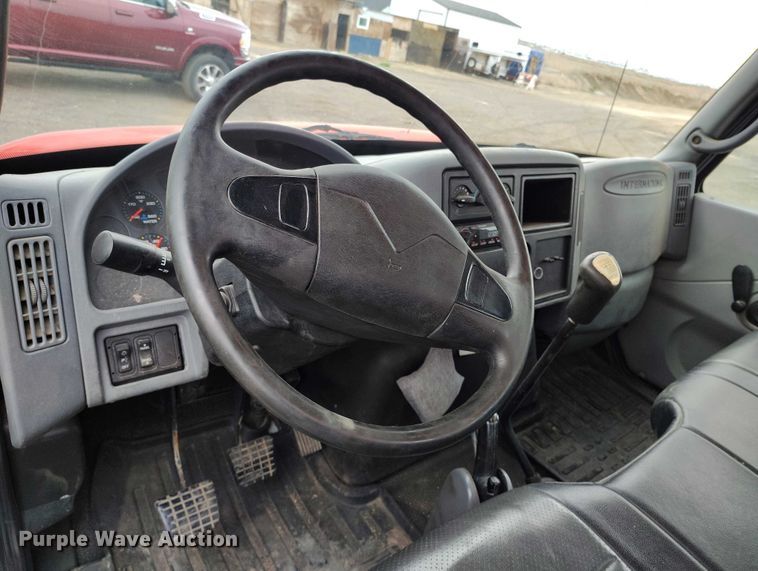 image for item DT0777 2007 International MA025 vacuum truck