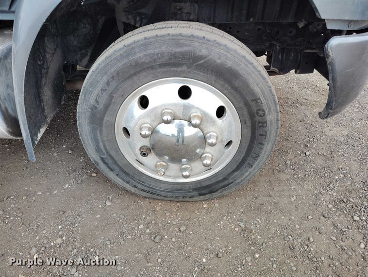 image for item DT0777 2007 International MA025 vacuum truck