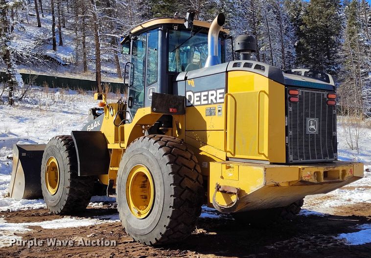 image for item DT0782 2012 John Deere 644K wheel loader