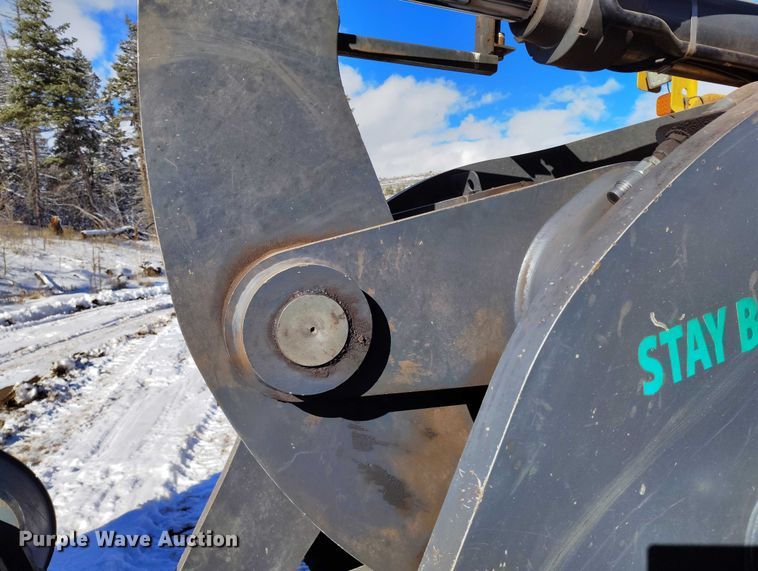 image for item DT0782 2012 John Deere 644K wheel loader