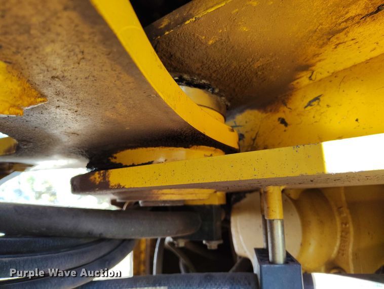 image for item DT0782 2012 John Deere 644K wheel loader