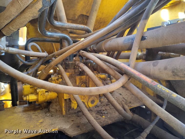 image for item DT0782 2012 John Deere 644K wheel loader