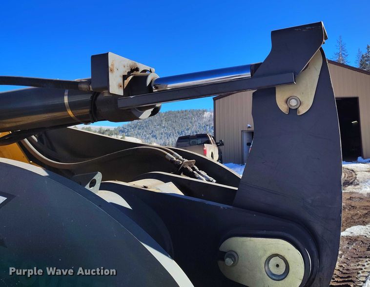 image for item DT0782 2012 John Deere 644K wheel loader