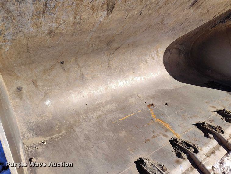 image for item DT0782 2012 John Deere 644K wheel loader