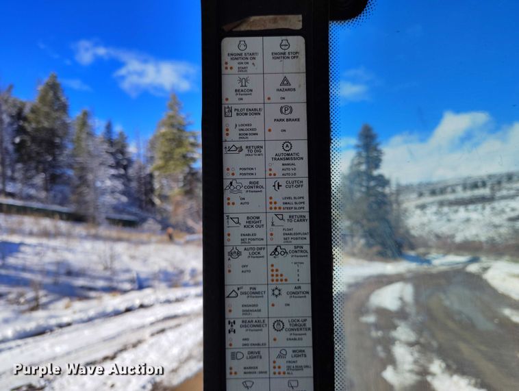 image for item DT0782 2012 John Deere 644K wheel loader