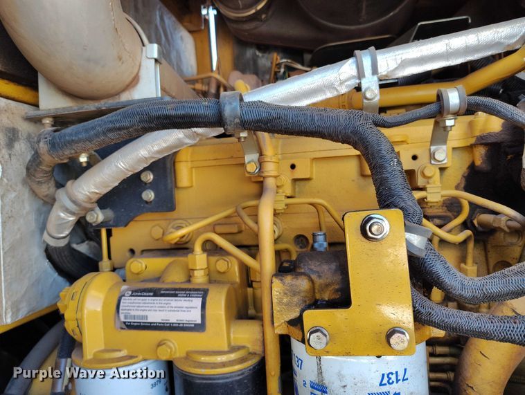 image for item DT0782 2012 John Deere 644K wheel loader