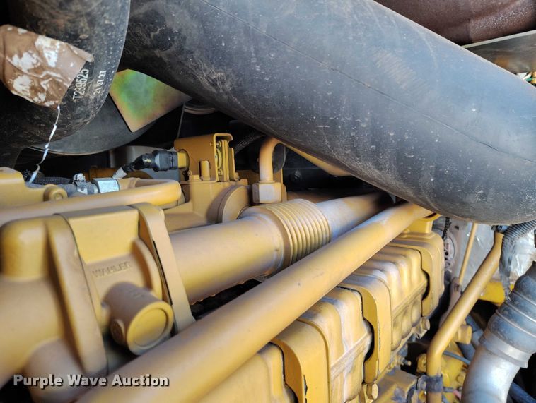 image for item DT0782 2012 John Deere 644K wheel loader