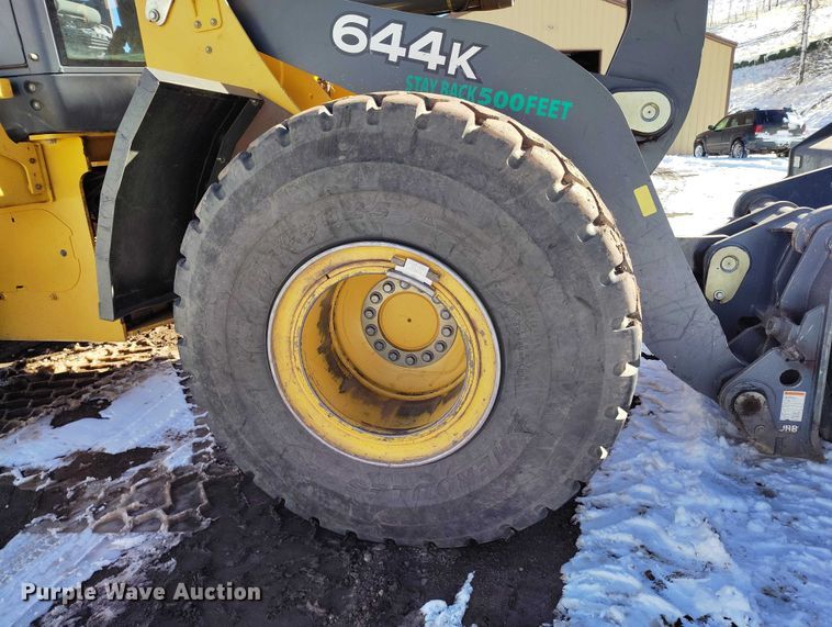 image for item DT0782 2012 John Deere 644K wheel loader