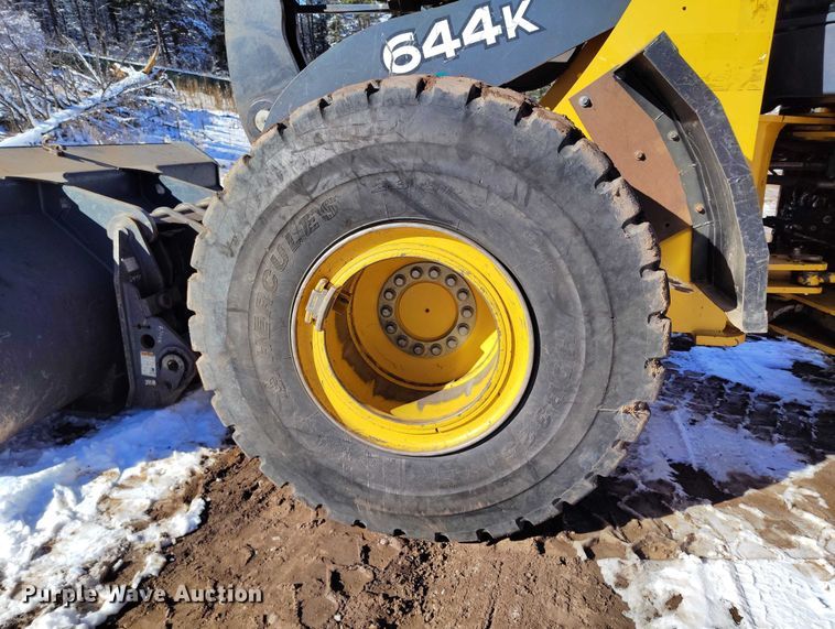 image for item DT0782 2012 John Deere 644K wheel loader
