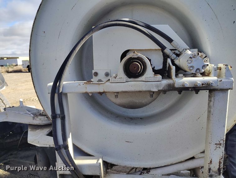 image for item DT0796 2009 International 7400 hydrovac truck